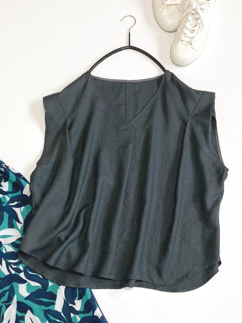 新品未使用♪BEARDSLEYビアズリー上品24SS麻調合繊フレンチブラウス♪ 夏を快適に過ごせる服“麻調合繊シリーズ” - BEARDSLEY(ビアズリー)本部