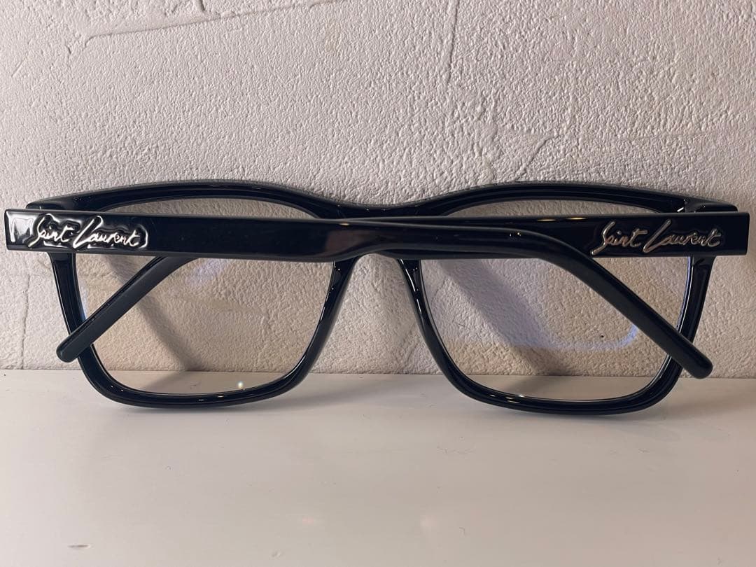 【極美品】SAINT LAURENT PARIS メガネフレーム　ブラック SAINT LAURENT PARIS サンローランパリ ブラック メガネフレーム