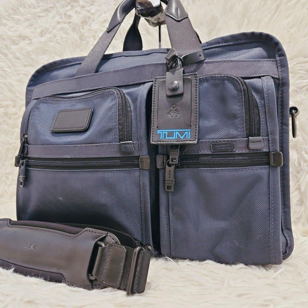 美品 トゥミ ソフネット sophnet alpha ビジネスバッグ 2Way 美品 トゥミ ソフネット sophnet alpha ビジネスバッグ 2Way TUMI