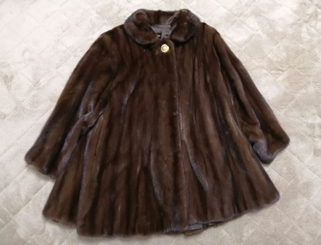 アンクライン ミンク 又は セーブル 毛皮 コート リアルファー - メルカリ