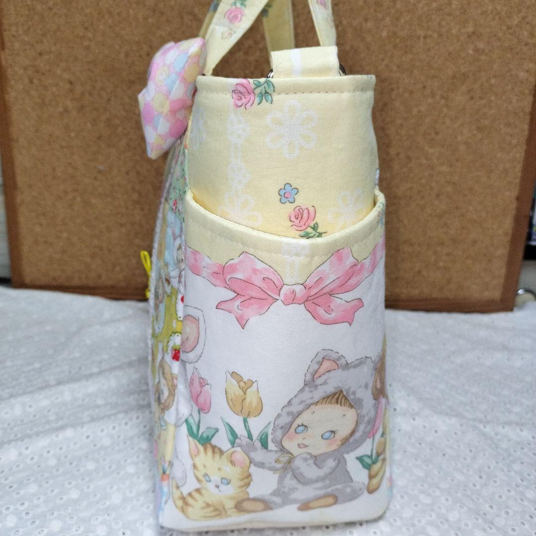 ♡れい✨パッチワークサイドポケット付き2wayトートバック ナイロン パターンベルト付き 2way トートバッグ / 8ポケット