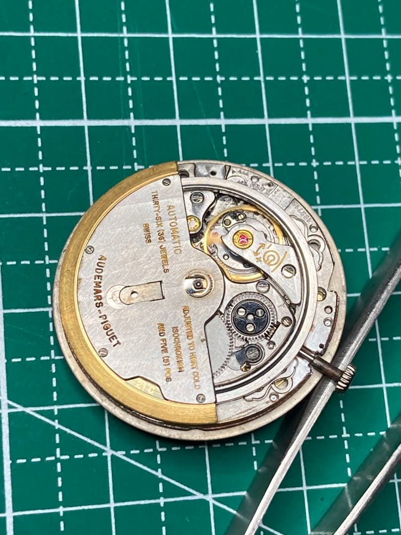 オーデマ・ピゲ AUDEMARS PIGUETcal.2121/1 ムーブメント