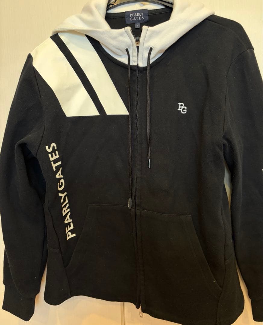 ❣️美品❣️【PEARLY GATES】パーカー サイズ1 ブラック/ホワイト