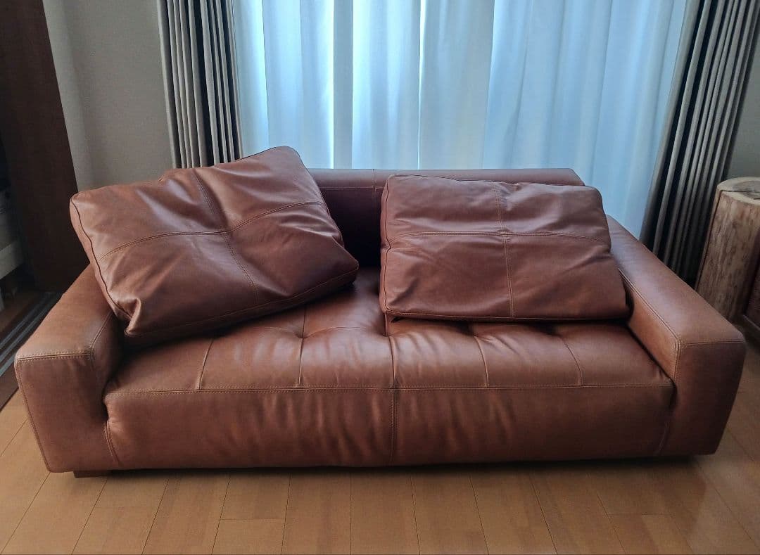 unico ウニコ レザー ソファ 2シーター 2人掛け クッション付き - メルカリ