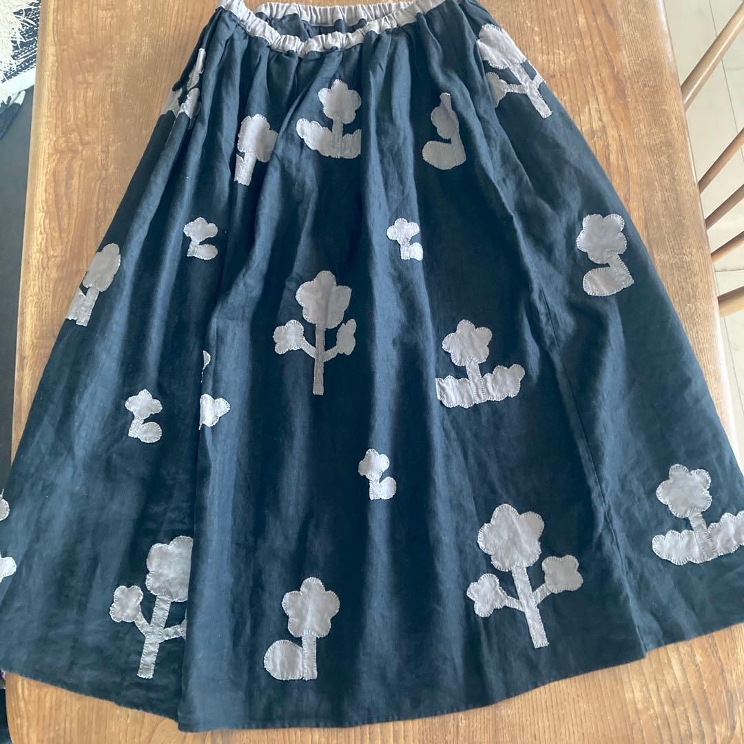 今だけSALE pot and tea 踊る花のスカート