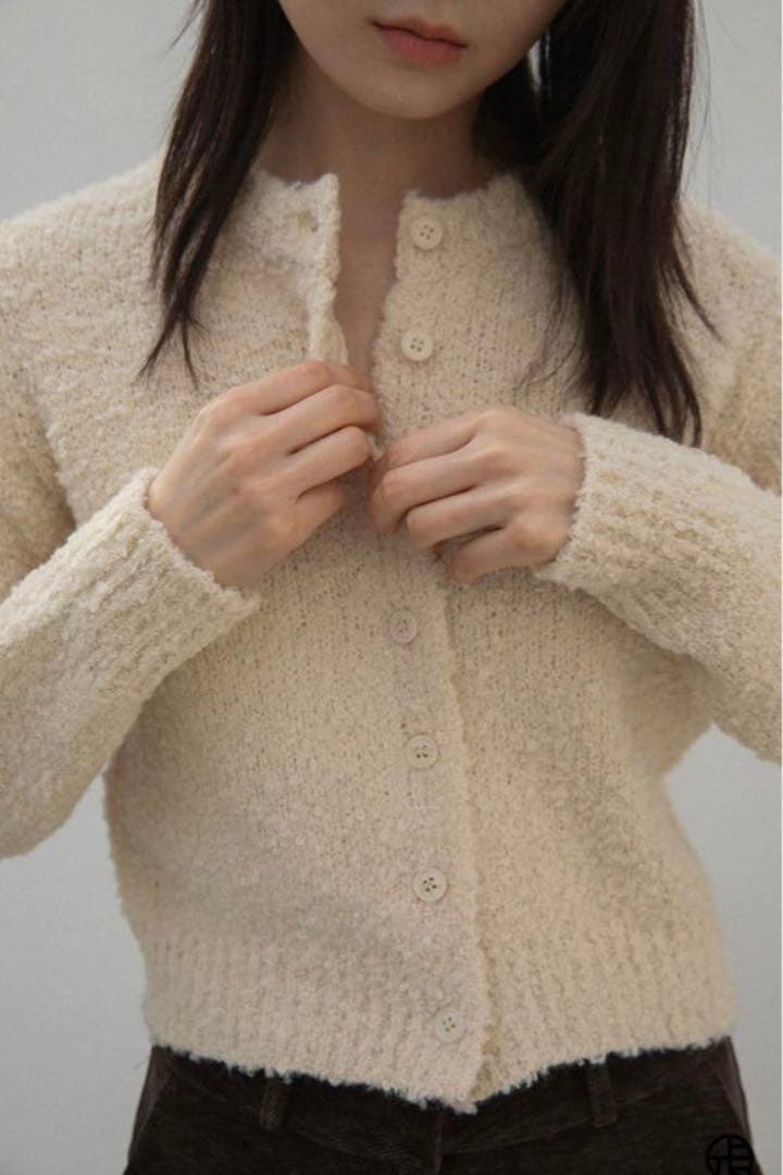 OHOTORO 完売 Cloud Boucle Cardigan - メルカリ