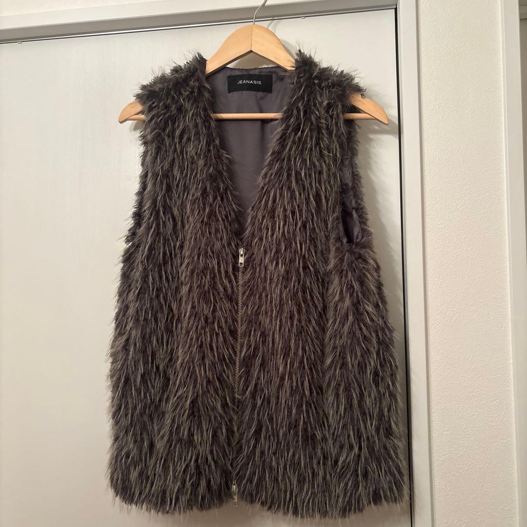 完売品 ジーナシス MIXカラーファーベスト - メルカリ