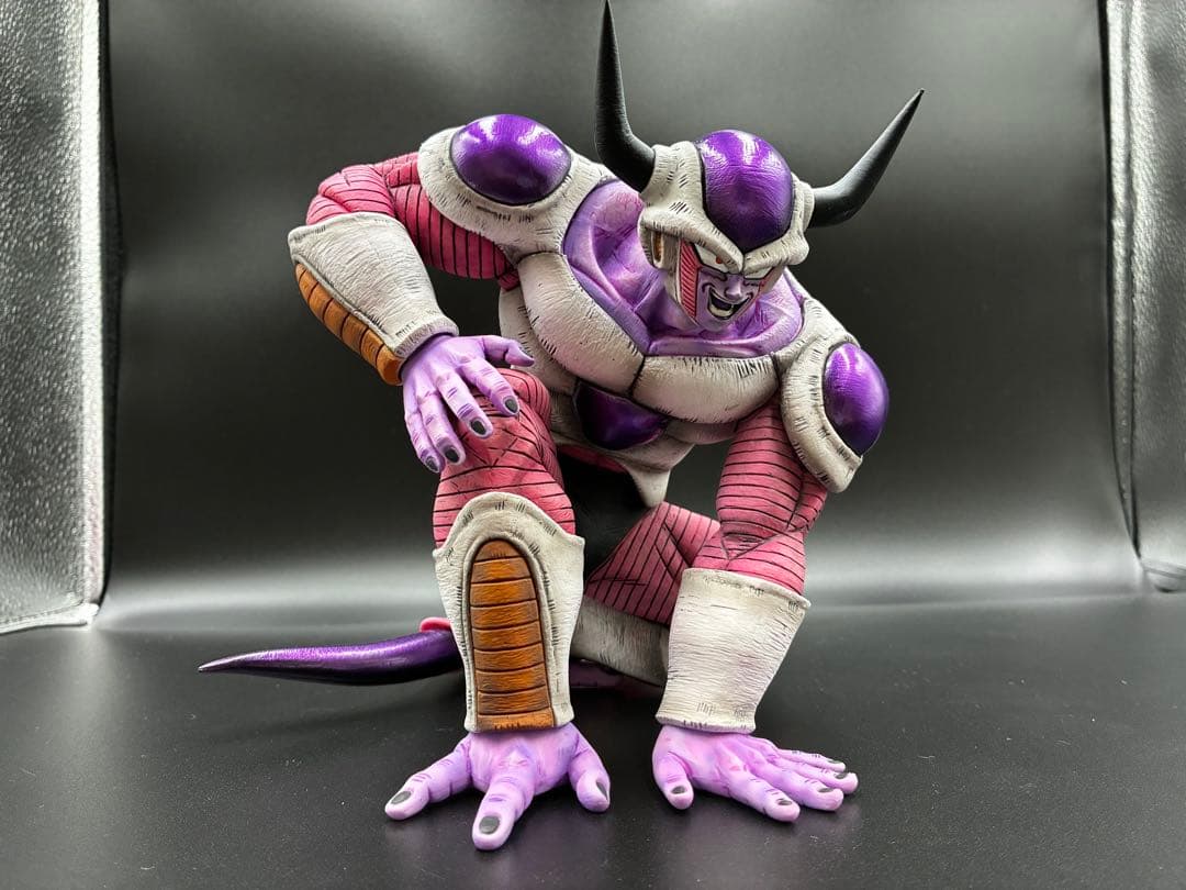 1番くじ　フリーザ第二形態　リペイント ドラゴンボール 一番くじ フリーザ 第2形態 フィギュア スミ入れ