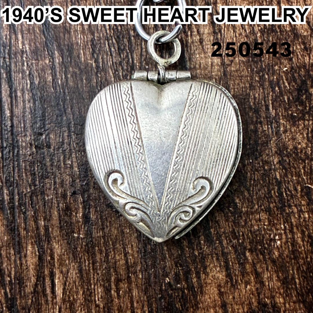 スウィートハートジュエリー シルバー ヴィンテージ ネックレス NAVY