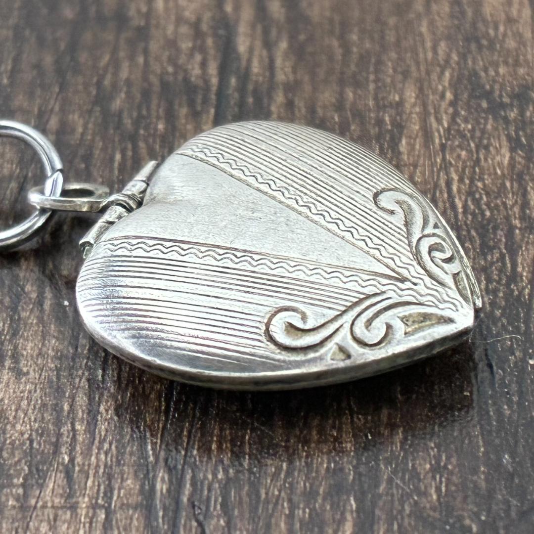 スウィートハートジュエリー シルバー ヴィンテージ ネックレス NAVY