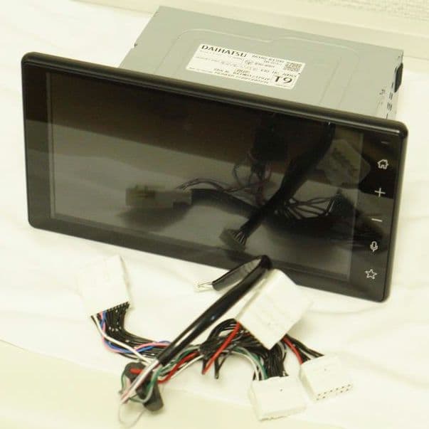 ダイハツ純正 9インチ ディスプレイオーディオ 86180-B1300 - メルカリ