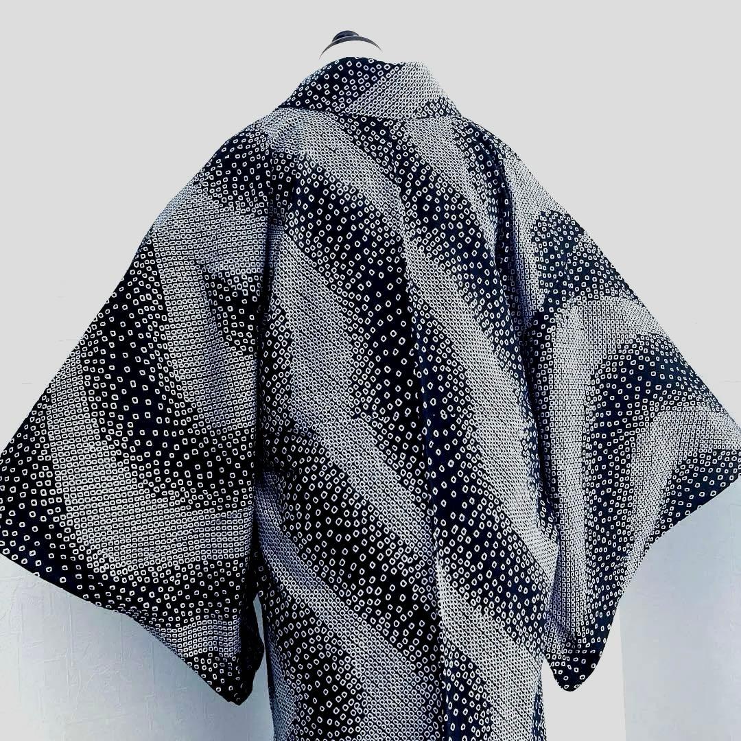 ひまわり 有松鳴海絞り　浴衣　白黒　絞りの曲線　手縫い　No.22-19