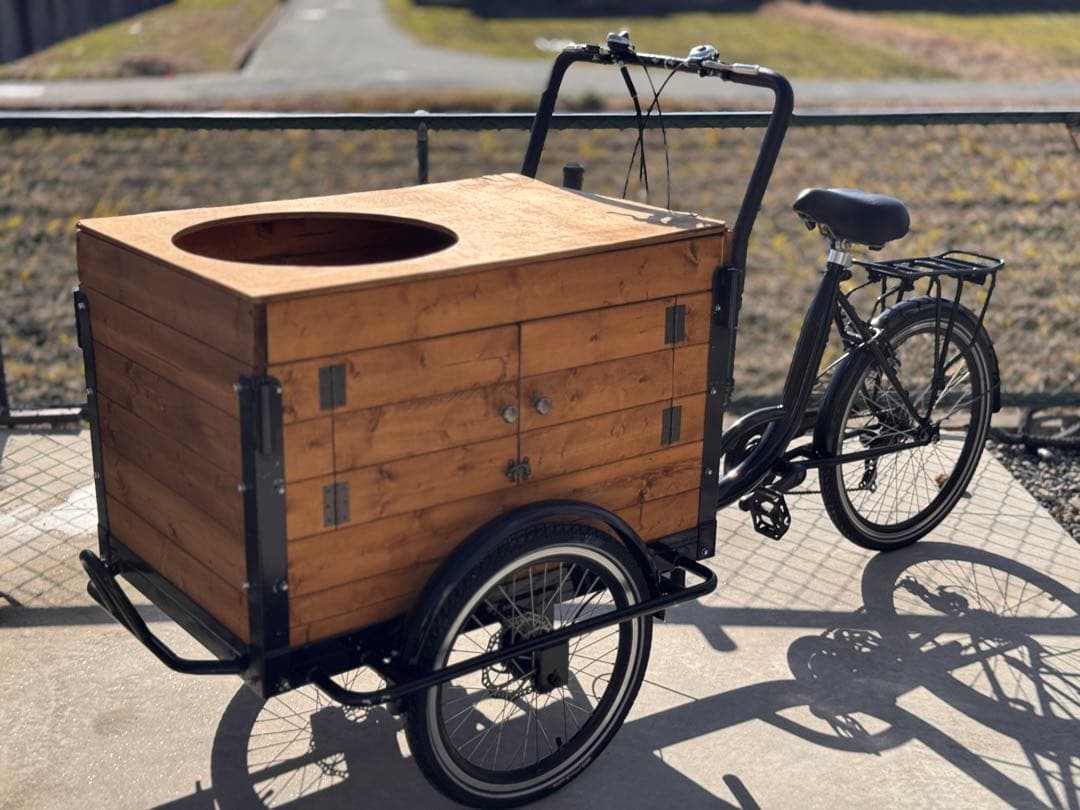 カーゴバイク 三輪自転車 フロントカーゴ 木箱付き【★直接引渡しのみ】 取り回し自由自在。 荷台と合体＆分離する三輪カーゴ自転車