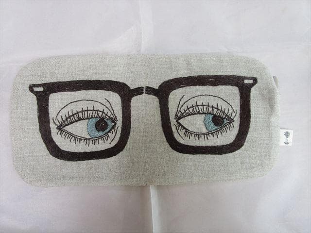 コーラル＆タスク「メガネと目の刺繍」ポーチ（リネン裏地・天ジッパー付） N91 コーラル＆タスク(Coral&Tusk)「メガネと目の刺繍」ポーチ（リネン裏地