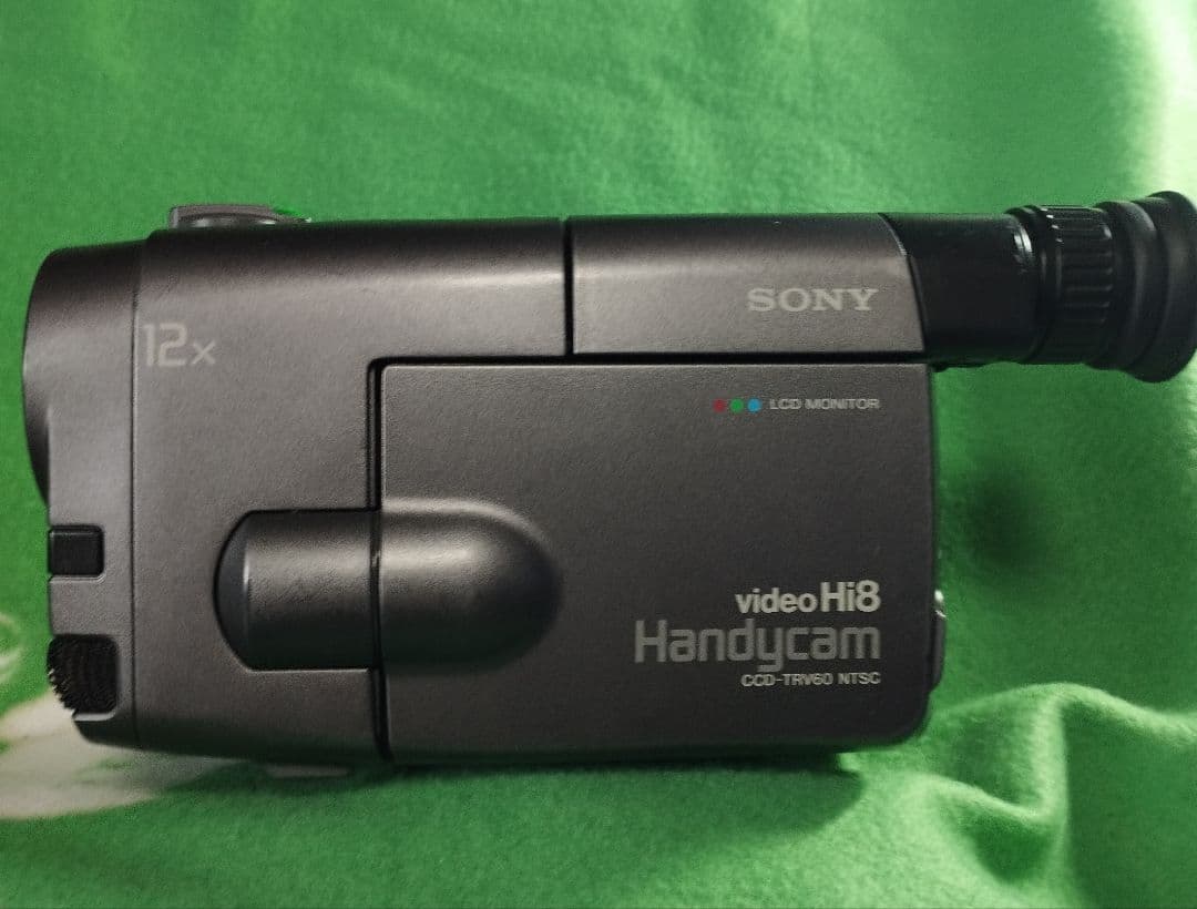 ソニー Hi8 8ミリビデオカメラCCD-TRV60 - メルカリ