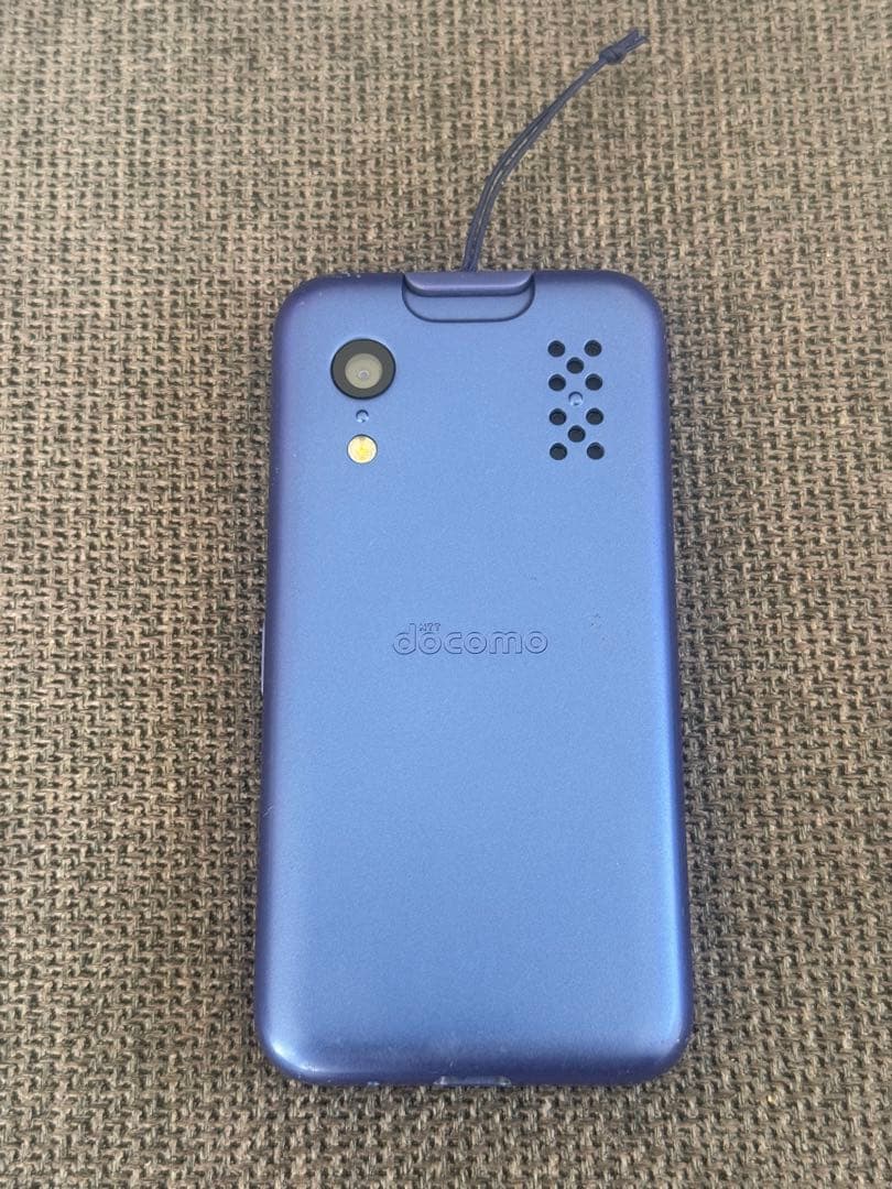 docomo キッズ携帯 KY-41C 青色 本体 透明ケース 首ひも付き - メルカリ