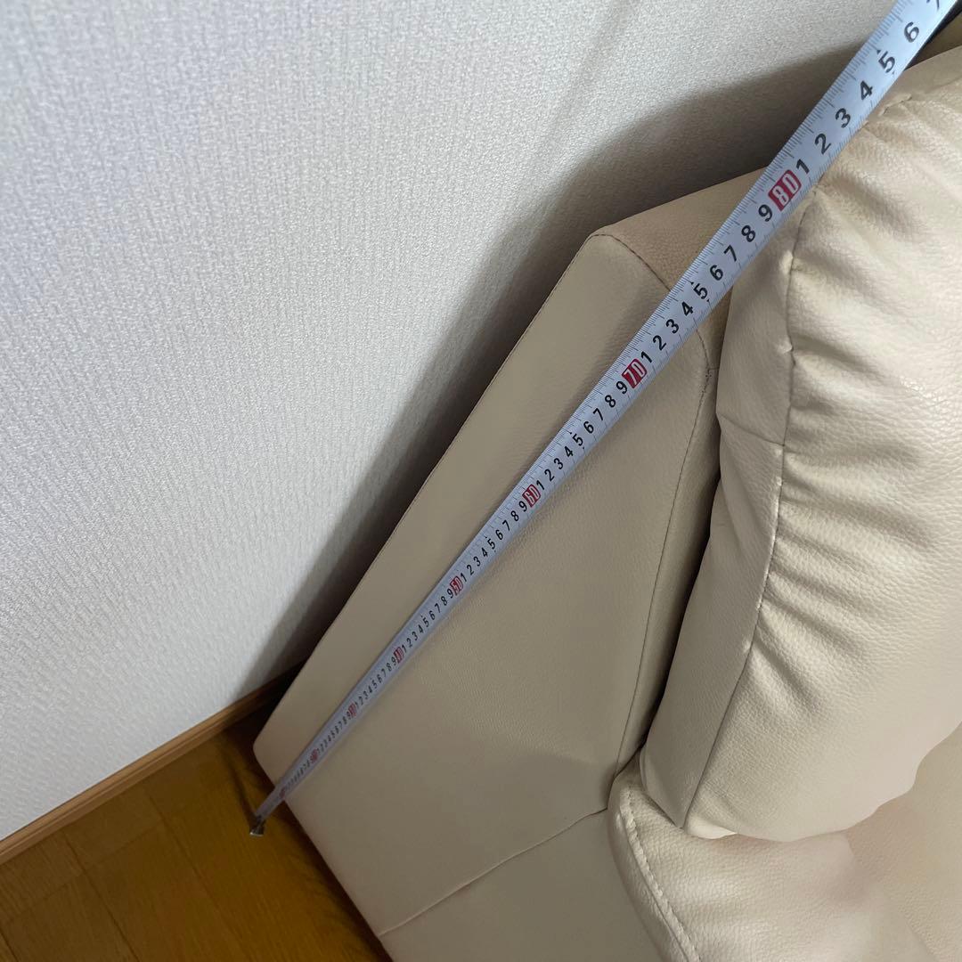 ✴️タイムセールお値下げ✴️2人掛けソファ オフホワイト - メルカリ