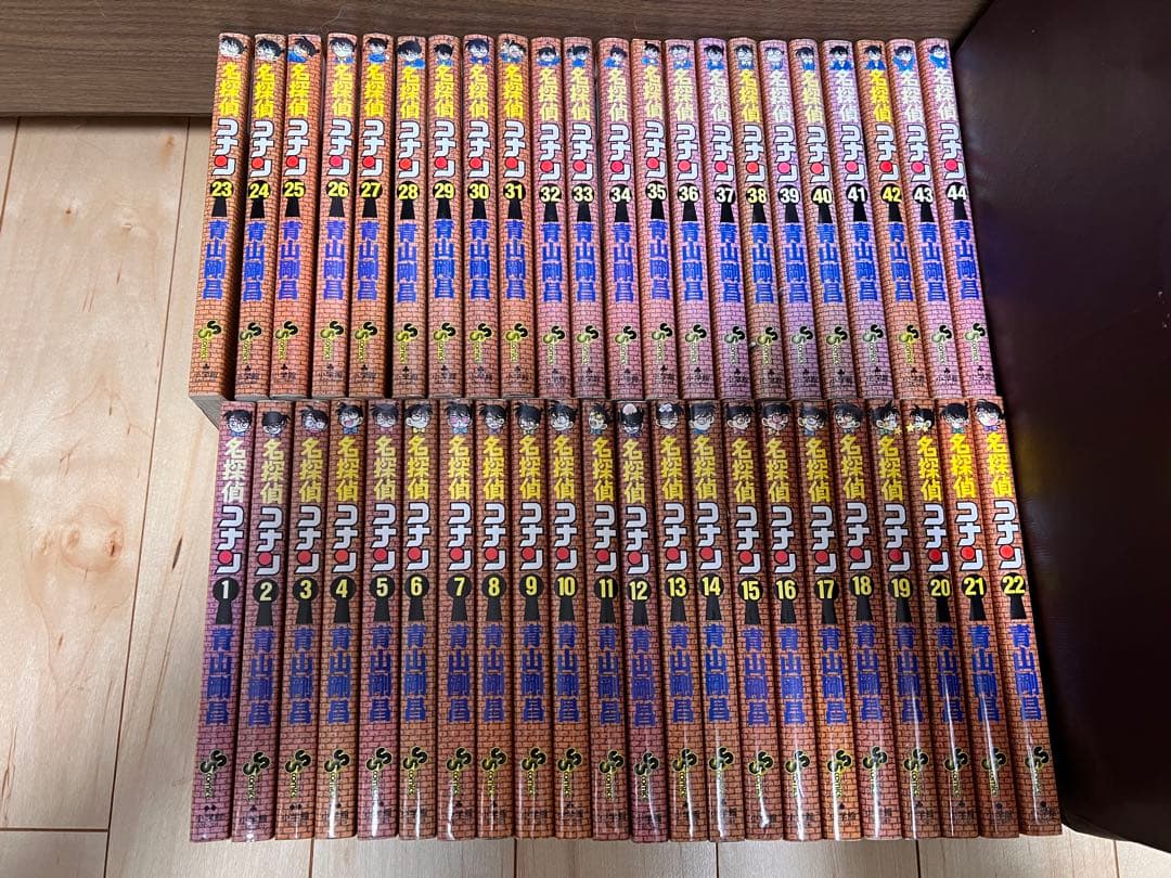 名探偵コナン 全巻セット 1-101巻＋警察学校編＋Black 名探偵コナン 全巻セット 1-101巻＋警察学校編＋Black 名探偵コナン