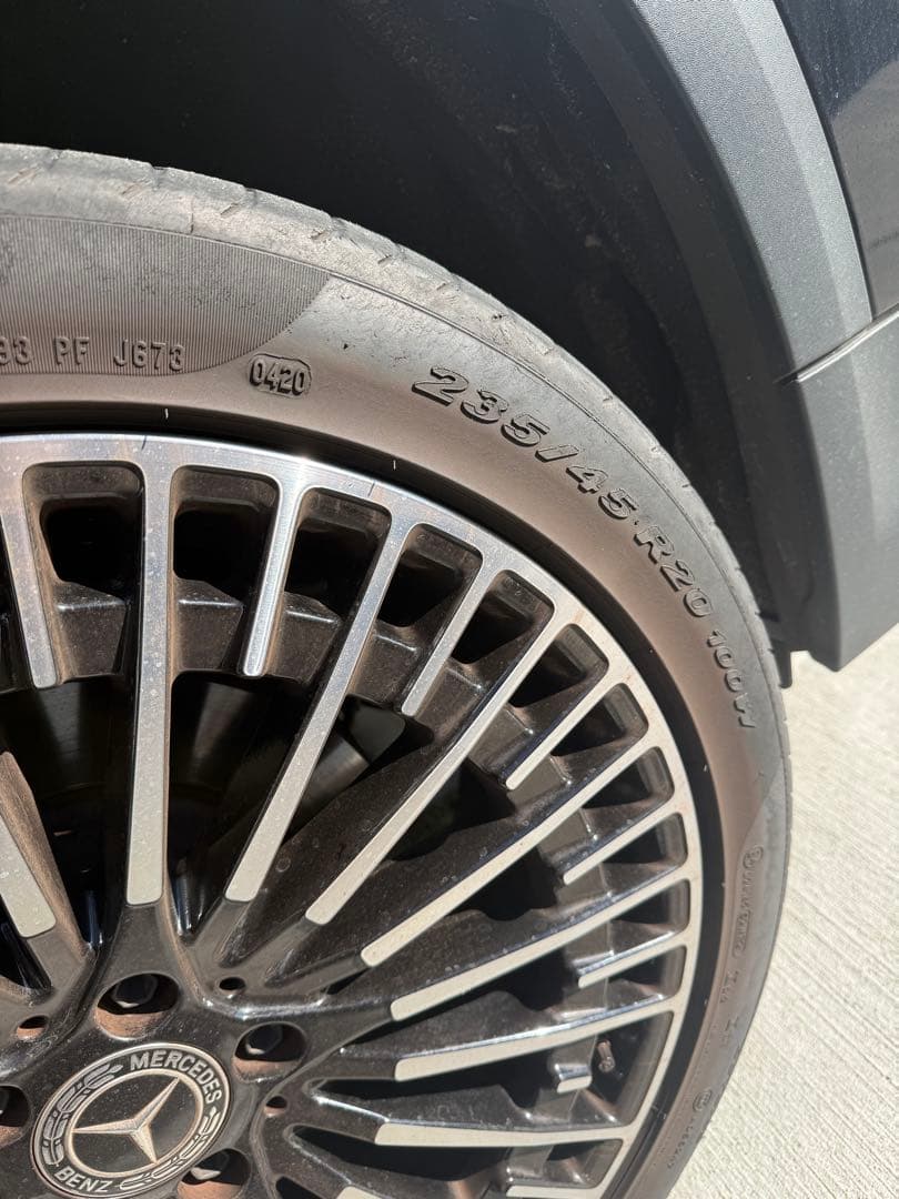 メルセデス・ベンツ ピレリMOタイヤ4本 235/45R20 - タイヤ・ホイール最新