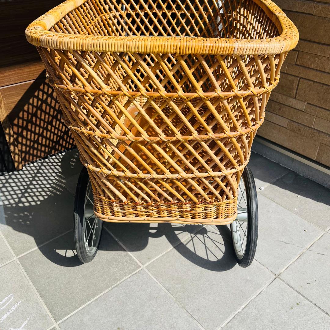 乳母車 レトロ ランタン乳母車 ベビーカー - メルカリ