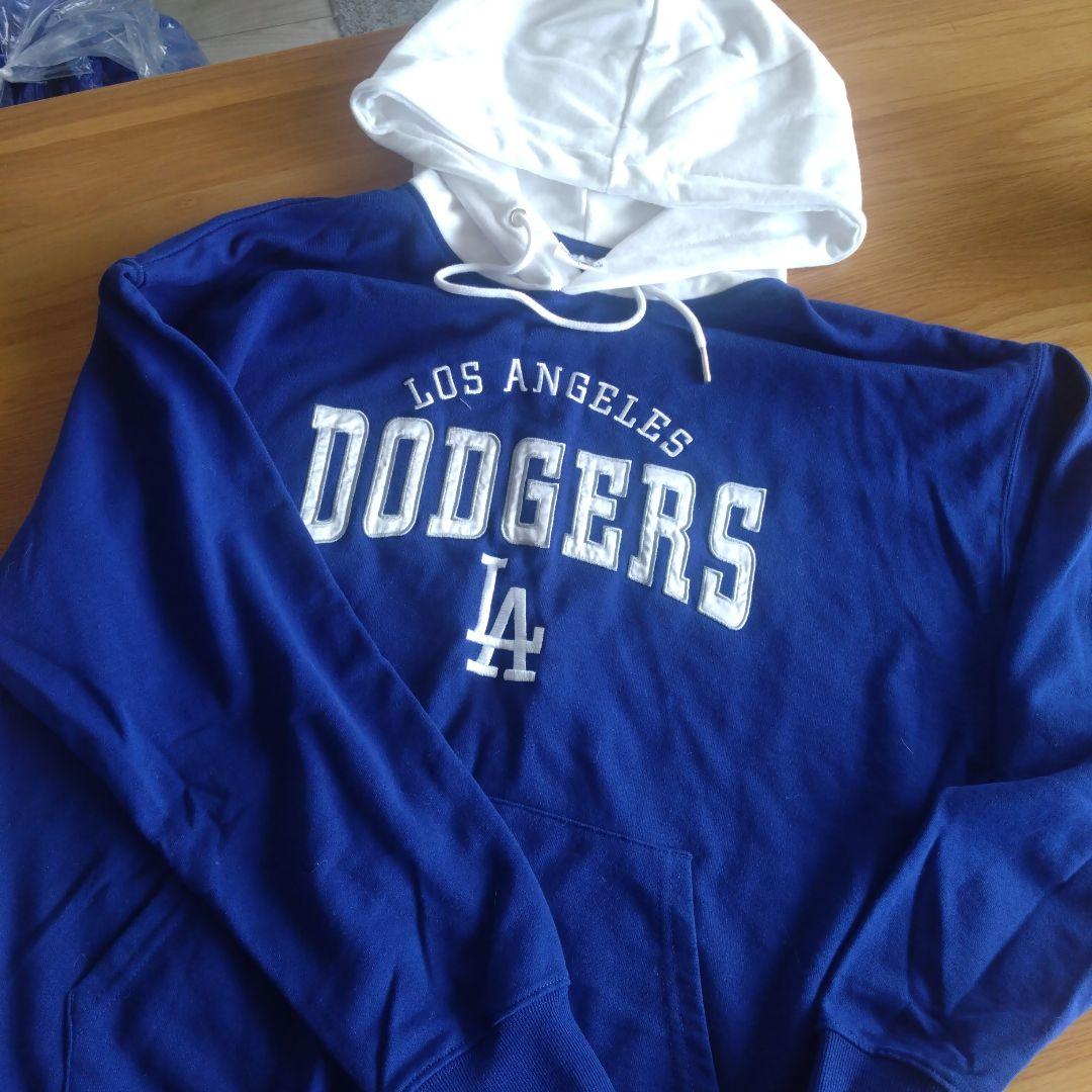 ロサンゼルス・ドジャース パーカー Lサイズ - メルカリ
