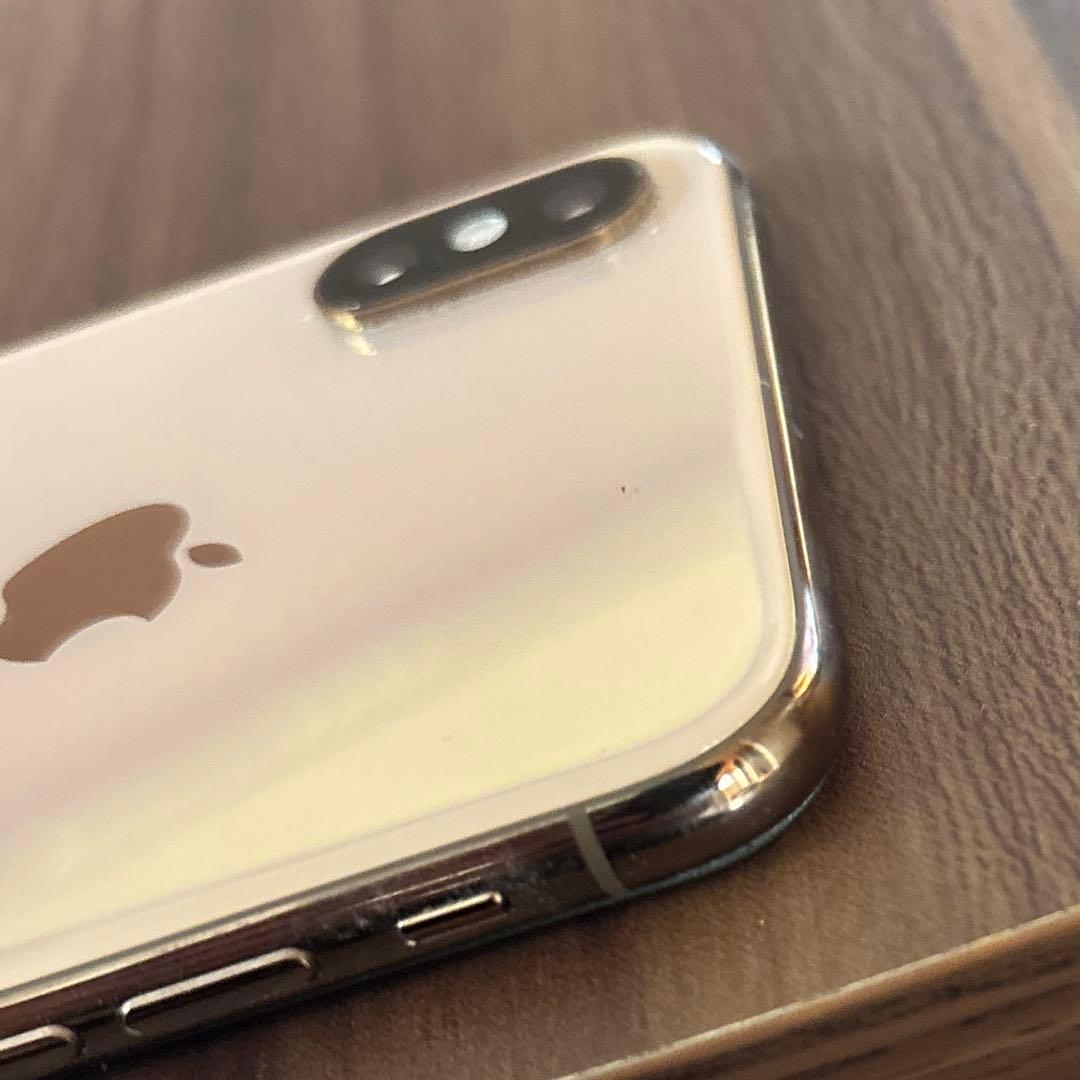 Apple iPhone Xs ゴールド - メルカリ