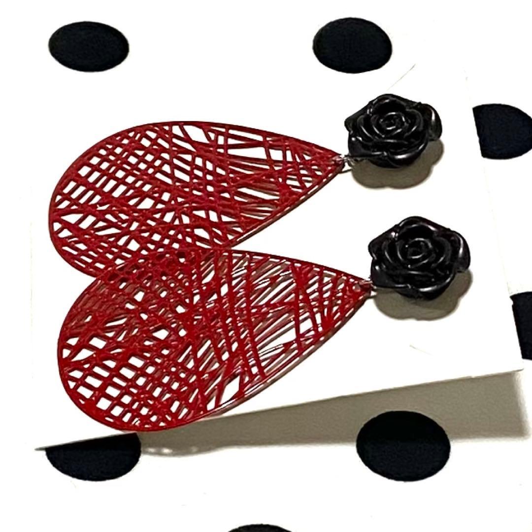 よーくん様専用 シルバー ×赤バラのペイネシージョ2個＆イヤリング他