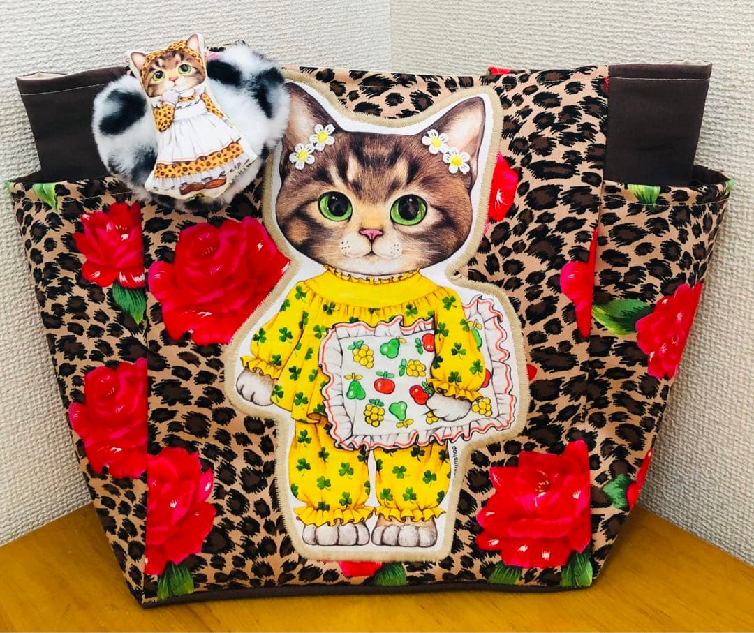 コヤンイサムチョン リトルサンダー サイドポケット付きトートバッグ