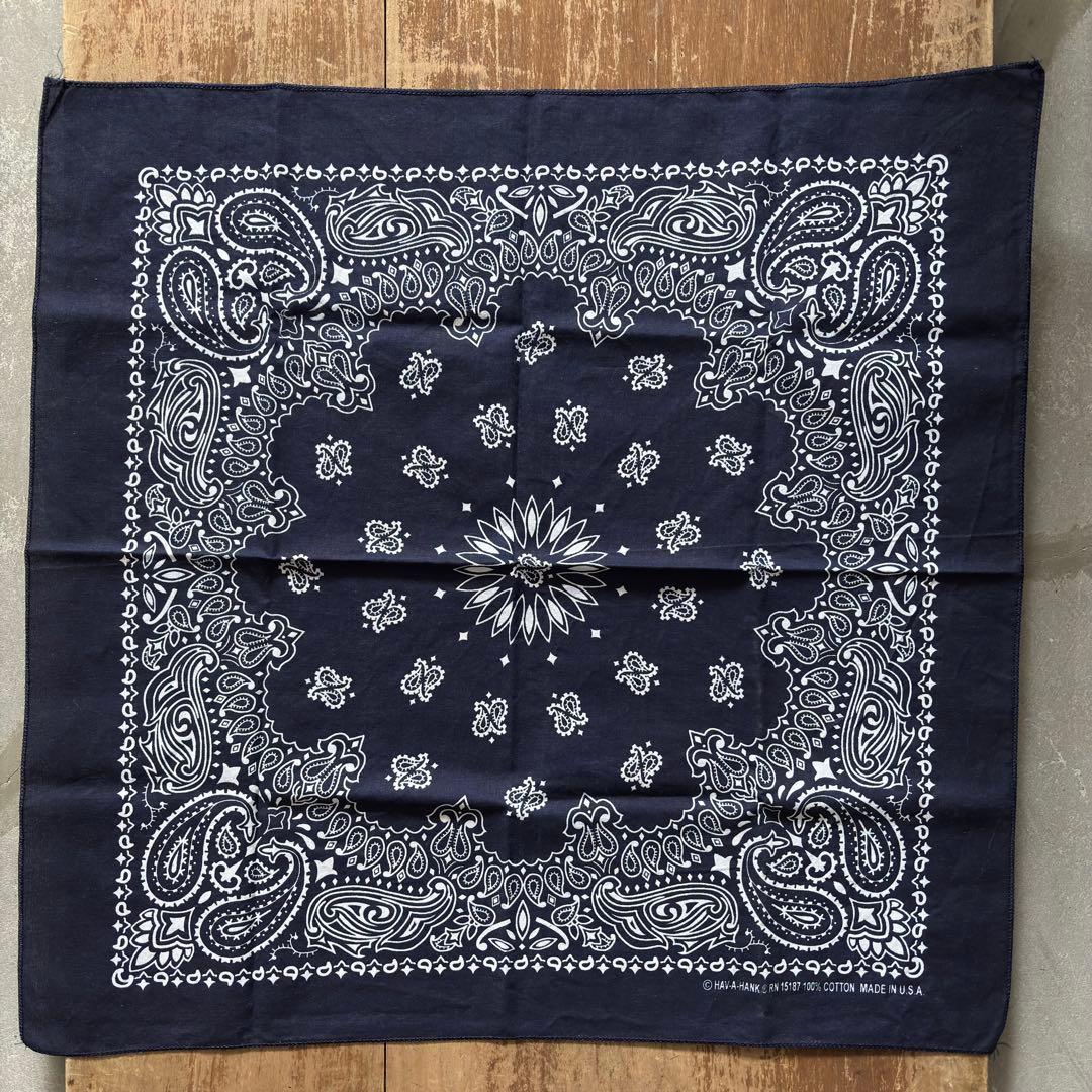 ビンテージバンダナ ネイビー HAV-A-HANK RN15187 USA製 - メルカリ