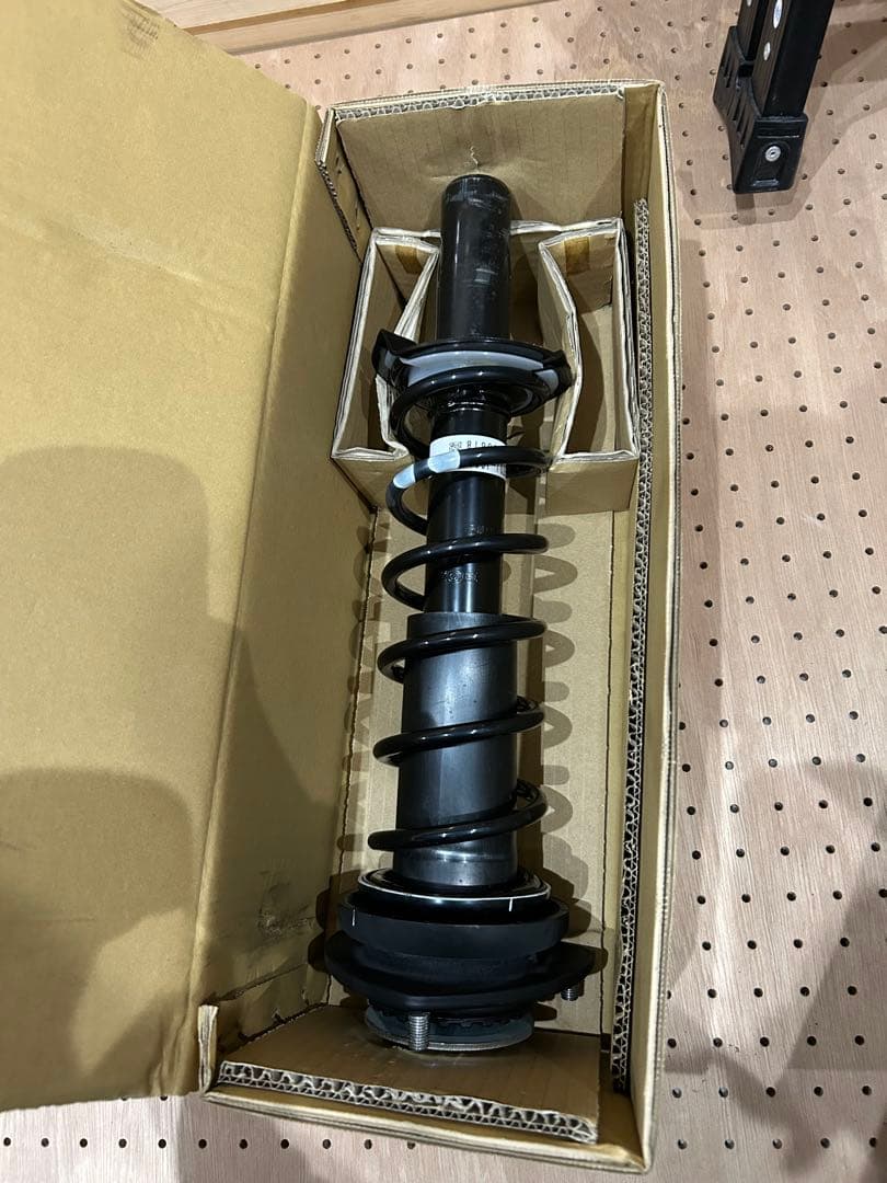 S660 純正サスペンション　前後4本 新車外し品】ホンダ S660 後期 純正 サスペンション ショック