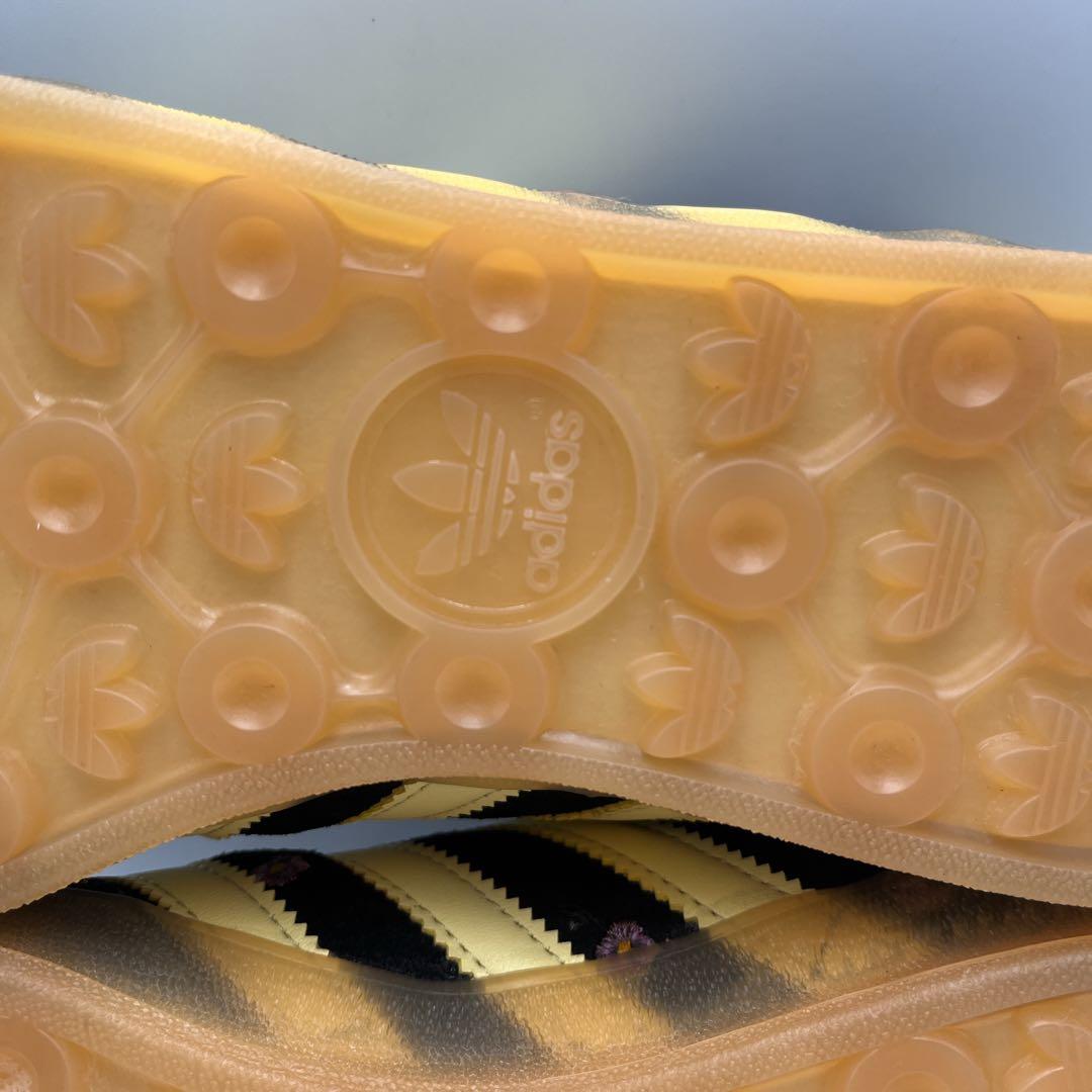 アディダス オリジナルス ガゼルインドア 花柄 【25.5cm】