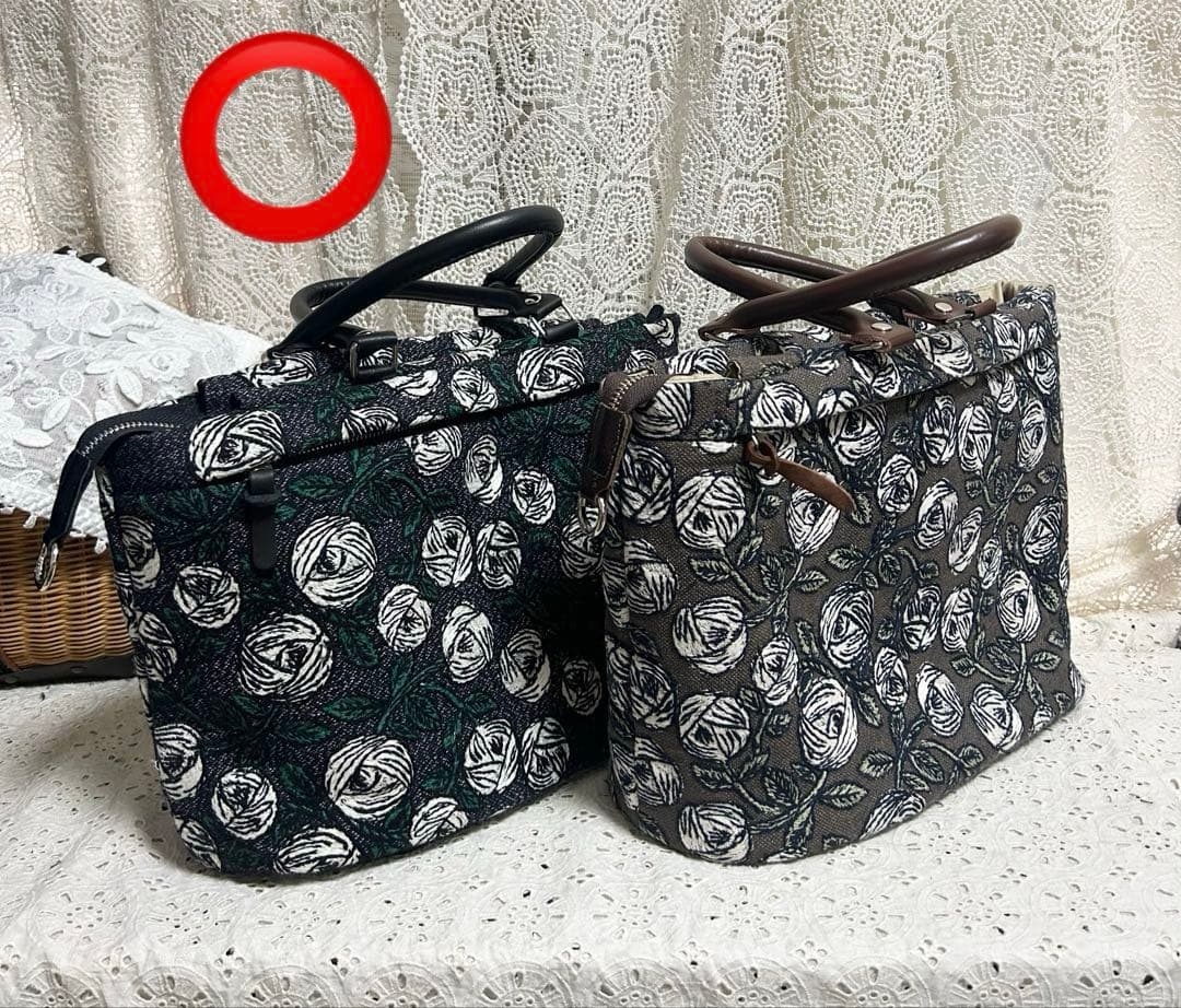 ミナペルホネンハンドメイド rosyネイビー 本革持ち手，楕円底トートL