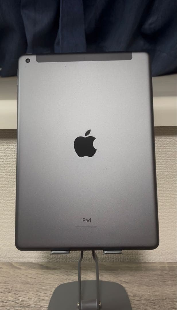 iPad 第9世代 64GB セルラーモデル バッテリー容量100% - メルカリ