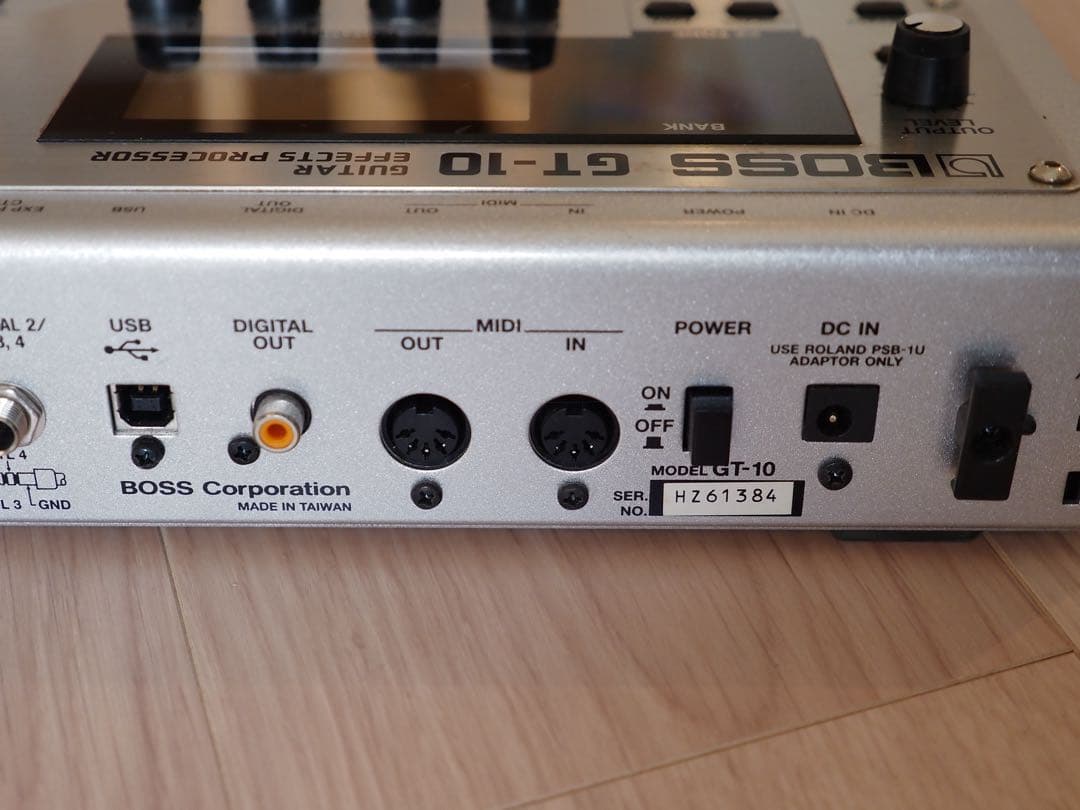 年末年始価格】BOSS GT-10 マルチエフェクター／アンプシミュレーター