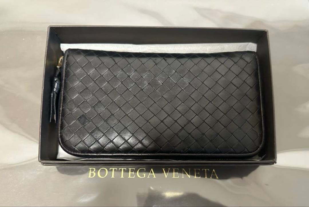 本体のみ】ボッテガヴェネタ ラウンドファスナー/ラム/黒/ゴールド