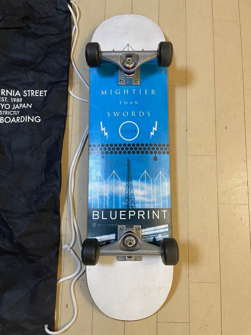 Nnnkmsms様専用 スケートボード 7.9インチ ベンチャー