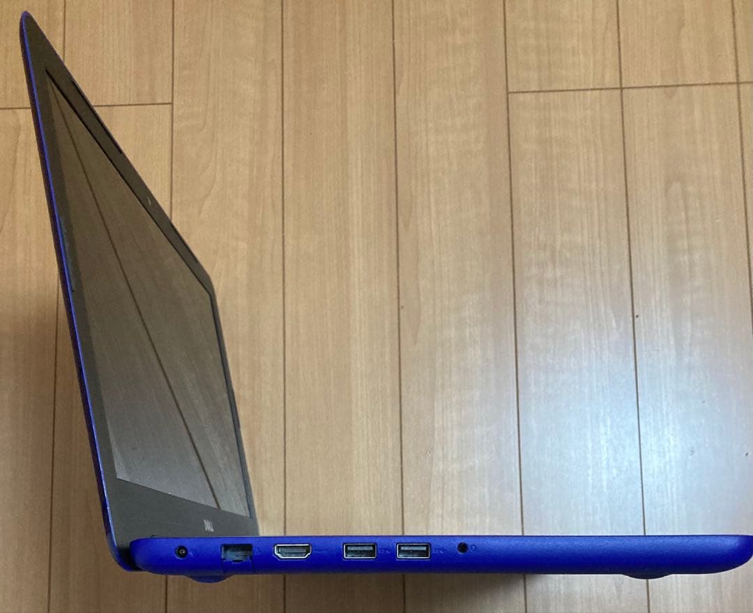N*o様 ⚫《訳あり》Dell Inspiron 15 8GBメモリ、932 G
