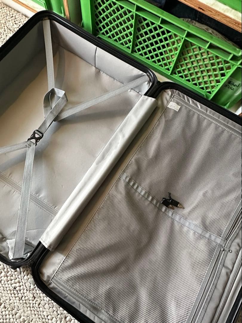 無印良品 初期 TSA HINOMOTO 85L 大型ハードキャリー - メルカリ