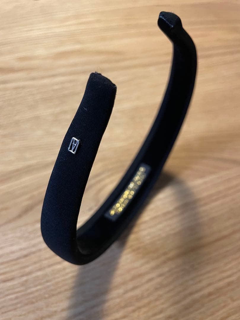 ALEXANDRE DE PARIS サテンカチューシャ ブラック 2.5cm