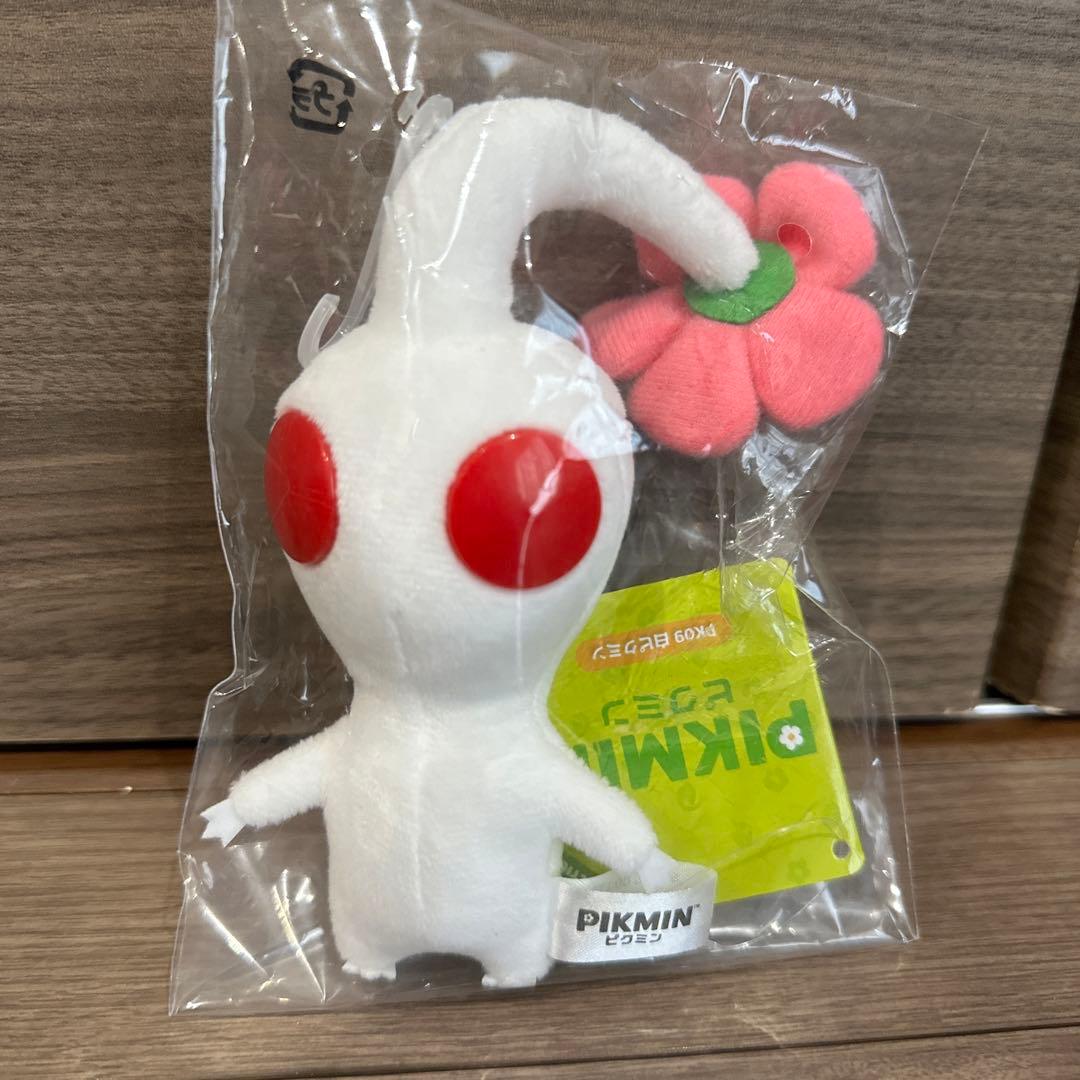 白ピクミンぬいぐるみ - メルカリ