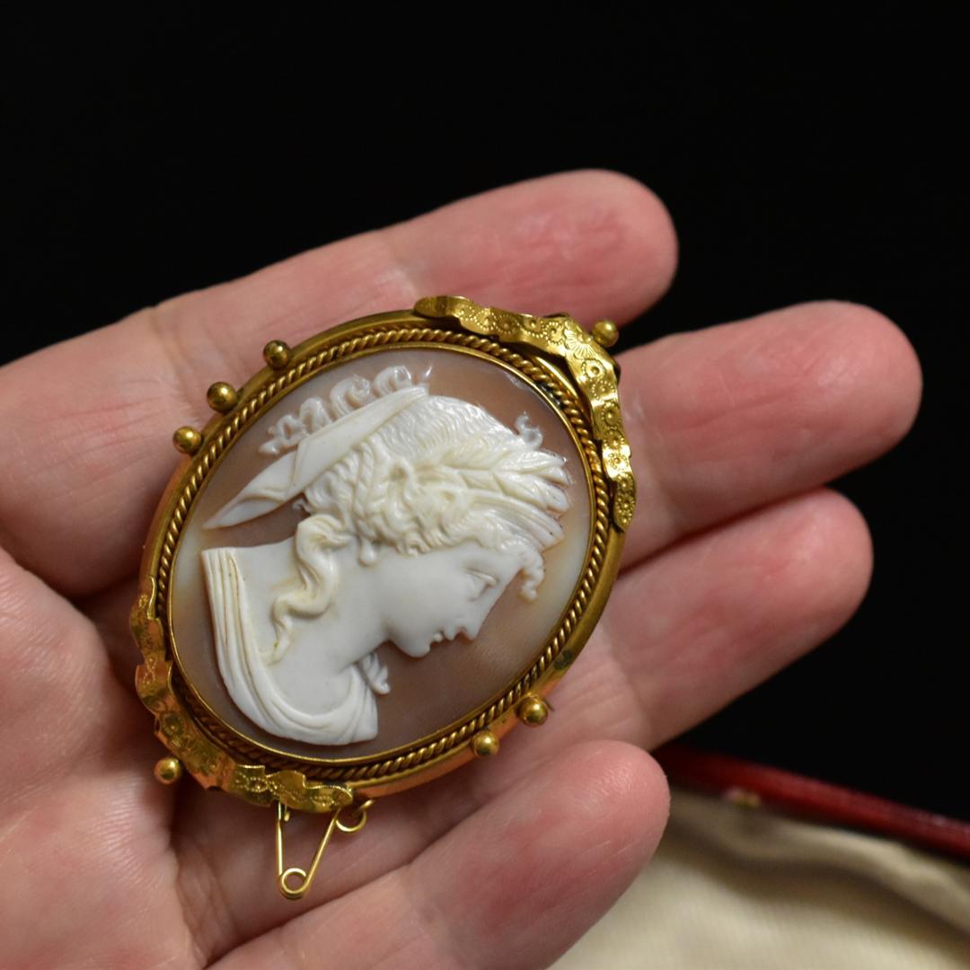 ねね 断捨離中様専用 豊穣の女神デメテルシェルカメオブローチ 彫金