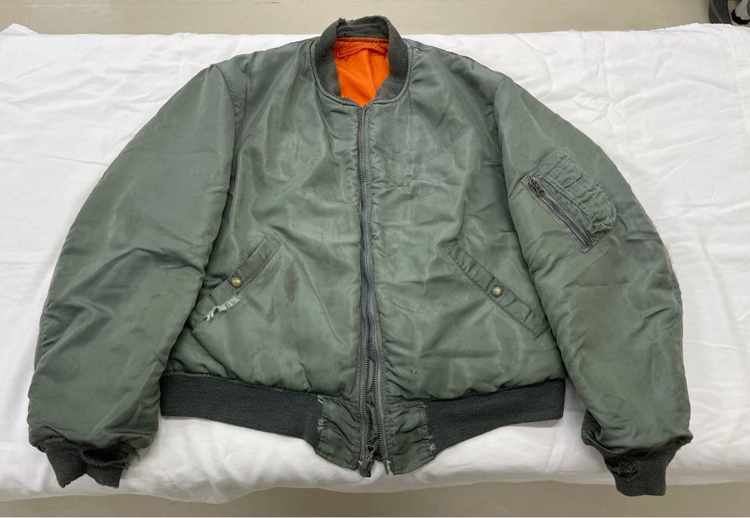 ma-1 タイプD 60s 実物 crownジッパー - メルカリ