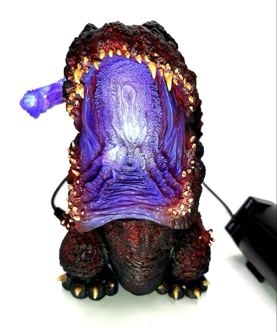 デフォリアル シン・ゴジラ ゴジラ(2016) 覚醒発光Ver - メルカリ