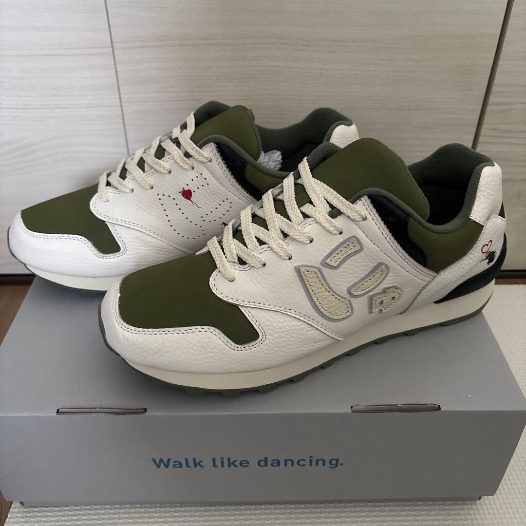 Banksyにゅ～ず✕ BRANDALISED 限定スニーカー『BONSAI』 - メルカリ