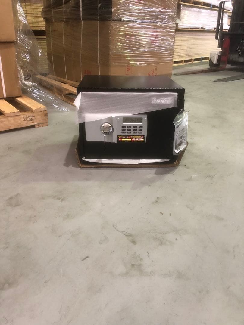 電子耐火金庫　テンキ-タイプ 日本アイ・エス・ケイ 1時間耐火金庫 テンキー＋電子ロック錠 KS-37EK