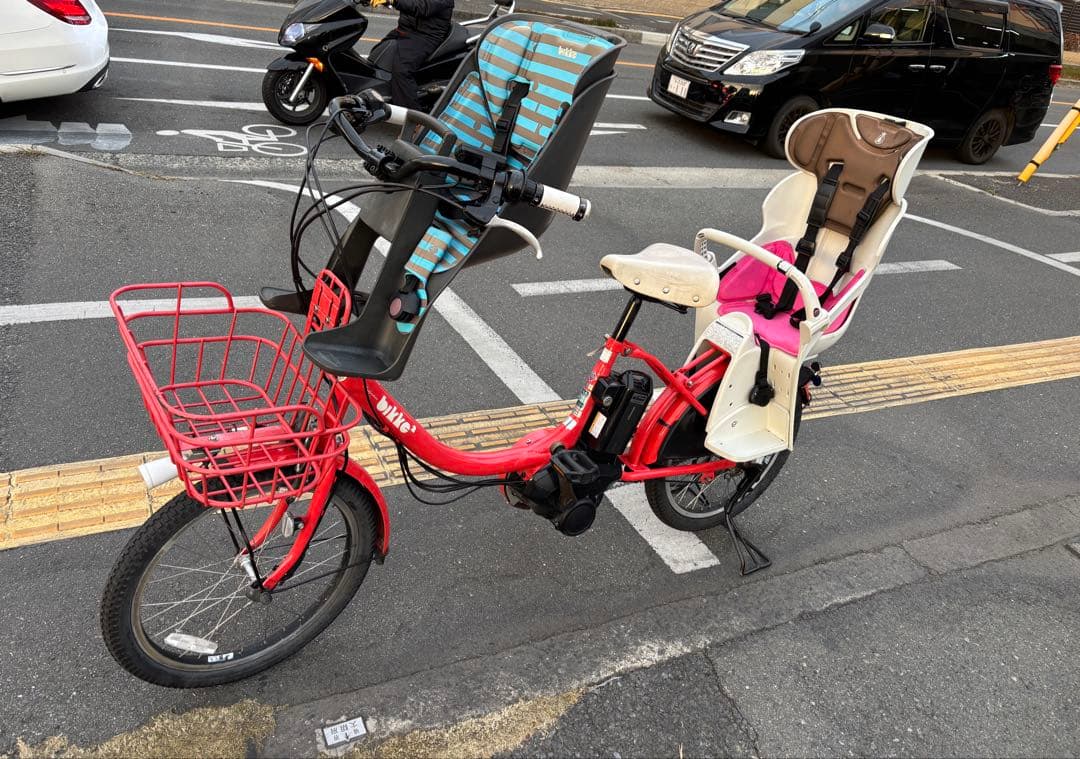 中古20㌅ブリヂストン電動アシスト自転車　8.7Ah 大阪　002番