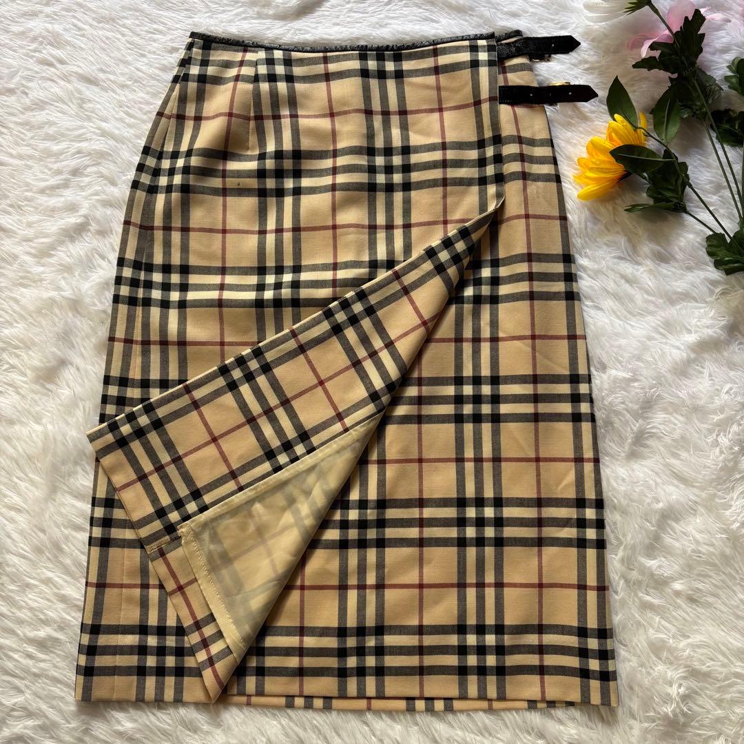 ✨y2k・L相当✨バーバリー ノバチェック ラップスカート 革ベルト 40