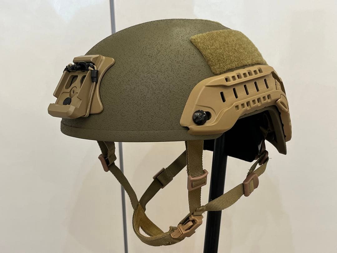 ECH ハイカット ヘルメット カーボンファイバー USMC 海兵隊 サバゲー