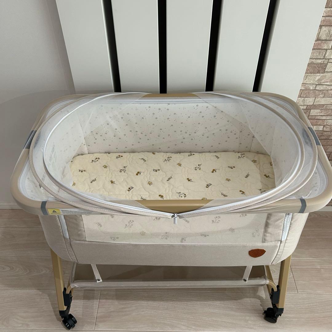 ⭐︎クッション、防水シーツ付⭐︎ HZDMJ ベビーベッド ベージュ