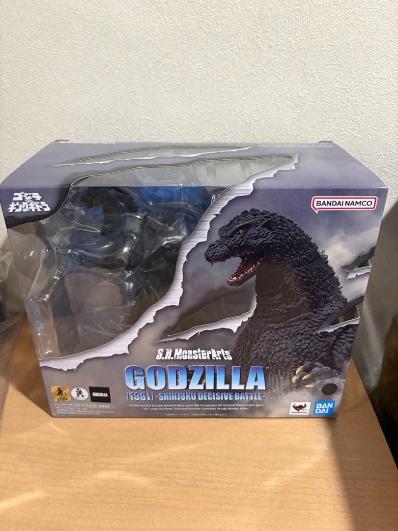s.h.MonsterArts ゴジラ 1991 新宿決戦 10945 2 - メルカリ